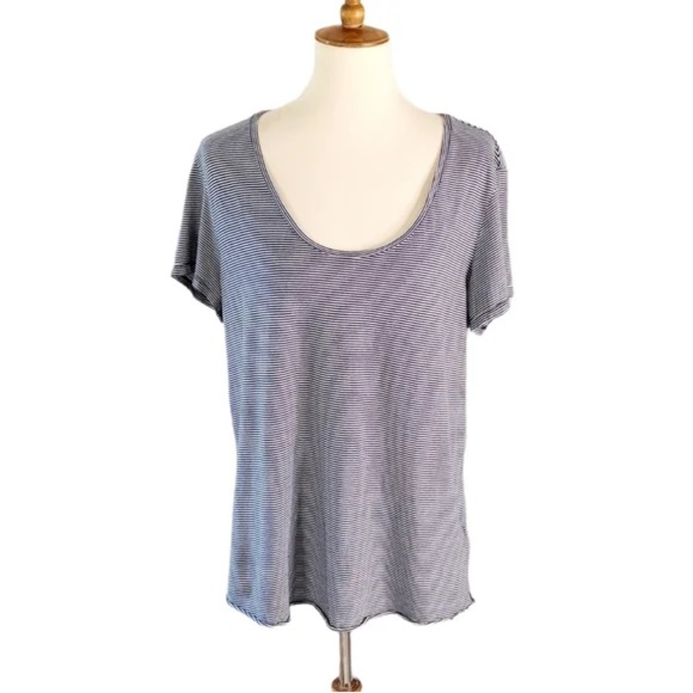 Frank & Eileen Tee Lab Scoop Neck Navy Micro Stripe T-Shirt Size Medium